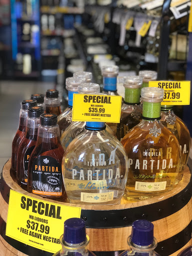 Liquor Store «Miami Beach Liquors», reviews and photos, 814 Alton Rd, Miami Beach, FL 33139, USA