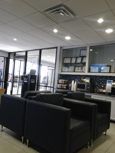 Chevrolet Dealer «Huffines Chevrolet Lewisville», reviews and photos, 1400 Stemmons Fwy, Lewisville, TX 75067, USA