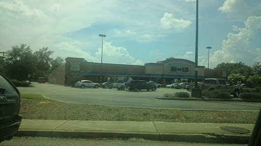 Grocery Store «Harveys Supermarket», reviews and photos, 901 Church St, Conway, SC 29527, USA