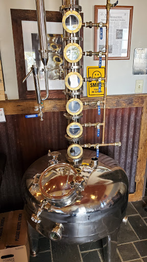Liquor Store «Smoky Quartz Distillery», reviews and photos, 894 Lafayette Rd, Seabrook, NH 03874, USA