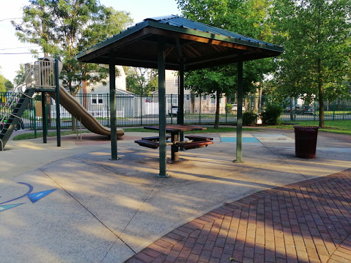 Park «Hot Dog Park», reviews and photos, 319 Lehigh Ave, Roselle Park, NJ 07204, USA