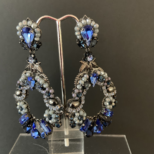 Bridal Shop «Paris Connection Bridal», reviews and photos, 680 8th St, San Francisco, CA 94103, USA