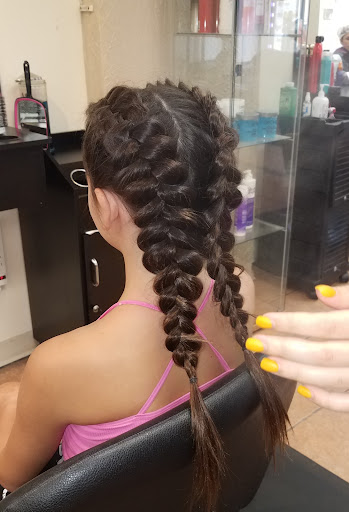 Beauty Salon «Belmont Hair Beauty Salon», reviews and photos, 6011 W Belmont Ave, Chicago, IL 60634, USA