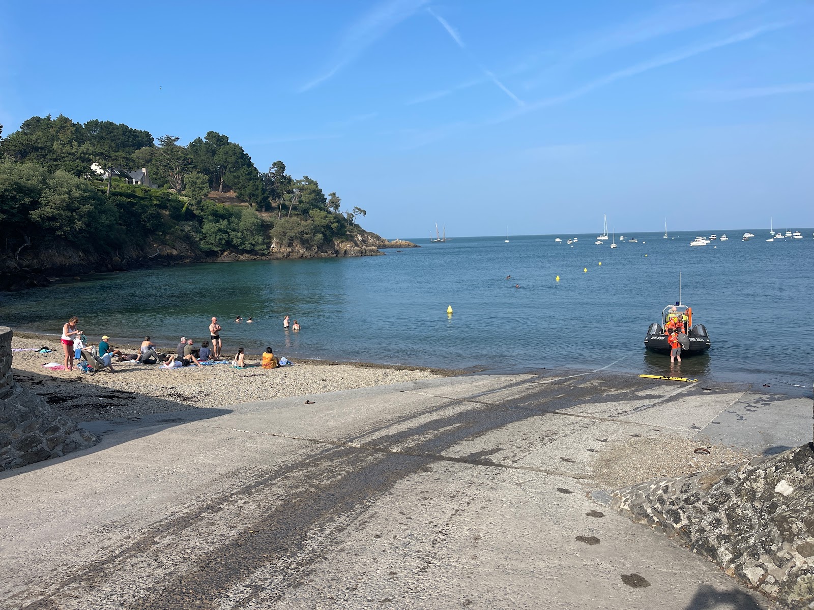 Plage de Port Picain'in fotoğrafı imkanlar alanı