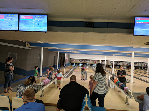Bowling Alley «Southland Lanes», reviews and photos, 6800 W 130th St, Middleburg Heights, OH 44130, USA