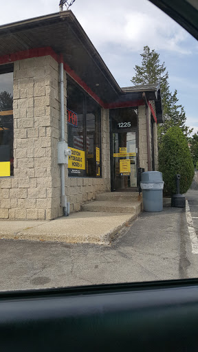 Auto Parts Store «Advance Auto Parts», reviews and photos, 1225 Curry Rd, Schenectady, NY 12306, USA