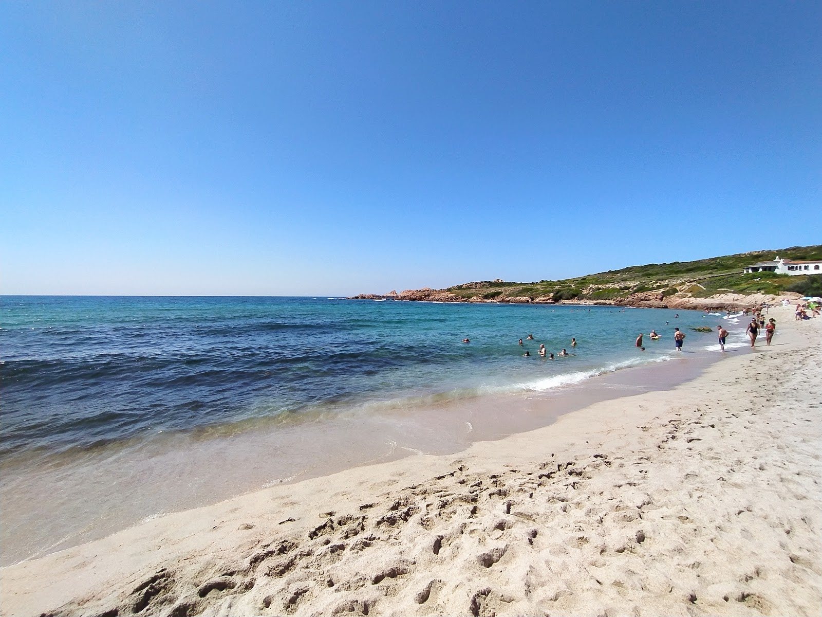 Foto di Spiaggia La Marinedda con molto pulito livello di pulizia
