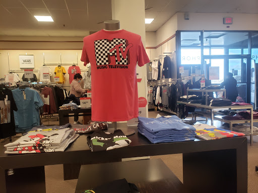 Department Store «JCPenney», reviews and photos, 428 Woodbridge Center Dr, Woodbridge, NJ 07095, USA