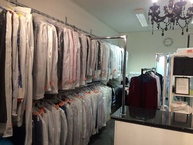 Seven Dry Cleaners - Laundry service