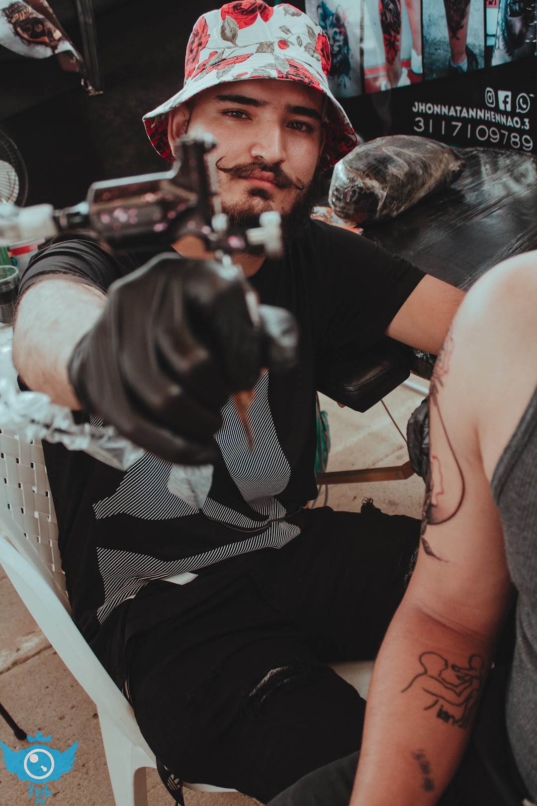 Jhonnatan hennao tatto artist