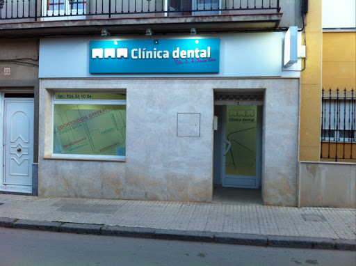 Clínica Dental José Antonio Arcos Dotor en Santa Cruz de Mudela, Ciudad Real