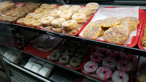 Grocery Store «Gonzalez Grocery», reviews and photos, 2522 Lexington Ave, Lorain, OH 44052, USA