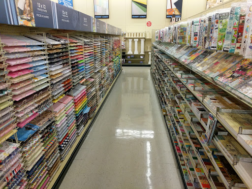 Craft Store «Hobby Lobby», reviews and photos, 6743 Transit Rd, Buffalo, NY 14221, USA