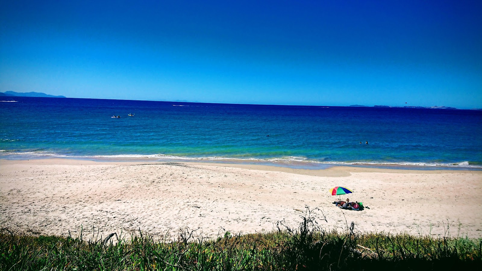 Foto von Kuaotunu Beach - beliebter Ort unter Entspannungskennern