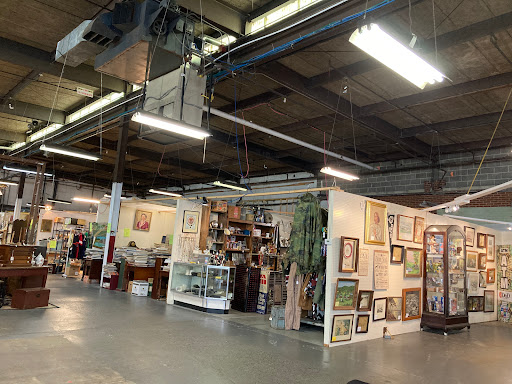 Flea Market «The Slatington Marketplace», reviews and photos, 8281 PA-873, Slatington, PA 18080, USA