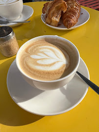 Cappuccino du Café MÄLIS à Biarritz - n°4