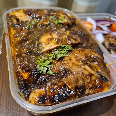 Food Junkee LTD
