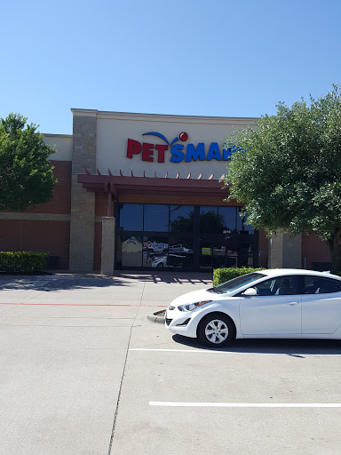 Pet Supply Store «PetSmart», reviews and photos, 170 E Stacy Rd, Allen, TX 75002, USA