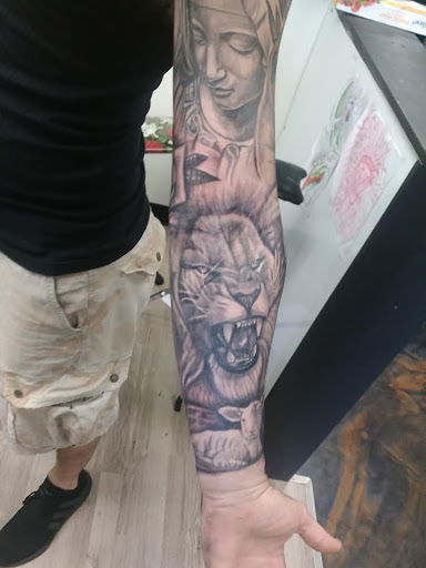 Tattoo Shop «New Creation Tattoos», reviews and photos, 1880 Blackiston Mill Rd, Clarksville, IN 47129, USA