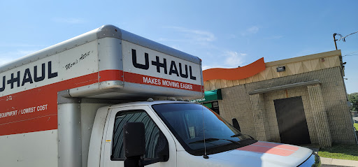 Truck Rental Agency «U-Haul Moving & Storage of Clementon», reviews and photos, 270 White Horse Pike, Clementon, NJ 08021, USA