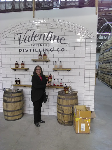 Bar «Valentine Distilling Co.-Cocktail Lounge», reviews and photos, 161 Vester Ave, Ferndale, MI 48220, USA