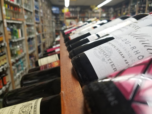 Wine Store «Riverdale Liquors wine Factory», reviews and photos, 207 W 231st St, Bronx, NY 10463, USA