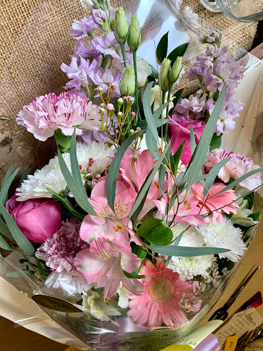 Florist «Brierley Johnson Florist», reviews and photos, 87 High Rd, Kensington, CT 06037, USA