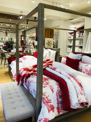 Furniture Store «Pottery Barn», reviews and photos, 4011 Westheimer Rd, Houston, TX 77027, USA