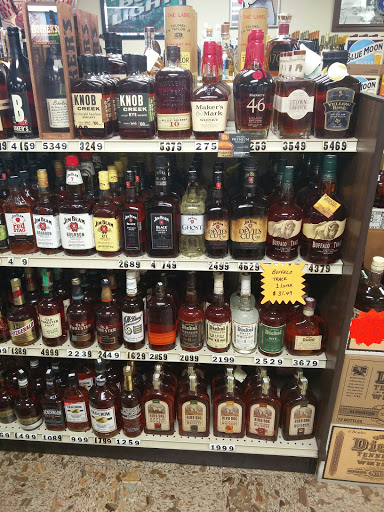 Liquor Store «Busy Bee Liquors», reviews and photos, 1019 E Tipton St, Seymour, IN 47274, USA