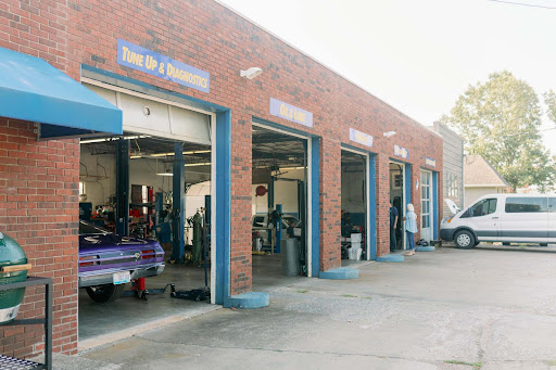 Auto Repair Shop «Harlan Automotive», reviews and photos, 408 N 4th St, Murray, KY 42071, USA