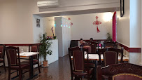 Atmosphère du Restaurant asiatique CHEZ CHEN à Pierrelatte - n°2