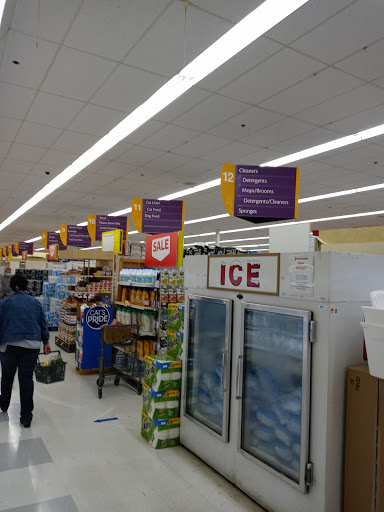 Supermarket «Stop & Shop», reviews and photos, 56 Shank Painter Rd, Provincetown, MA 02657, USA