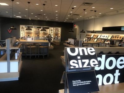 Cell Phone Store «Verizon», reviews and photos, 2540 Cobb Pkwy SE, Smyrna, GA 30080, USA