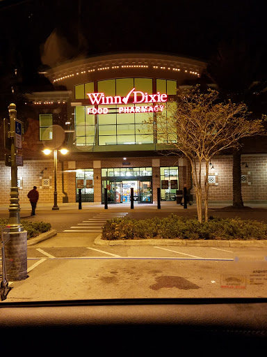 Winn-Dixie, 820 Old Camp Rd, The Villages, FL 32162, USA, 