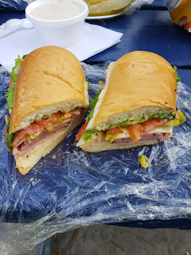 Deli «Uncle Henrys Deli», reviews and photos, 7400 Florence Ave, Downey, CA 90240, USA