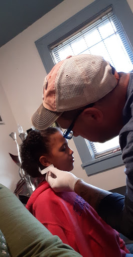 Tattoo Shop «Raining Ink», reviews and photos, 420 W 7th St, Columbia, TN 38401, USA