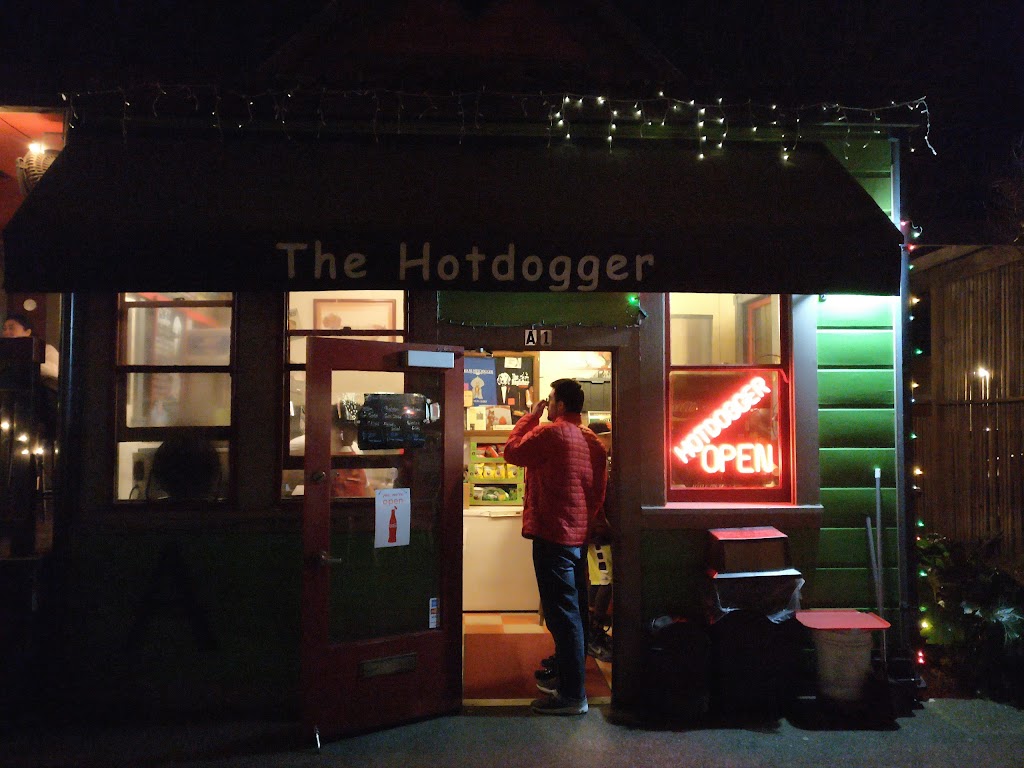 The Hotdogger 95616