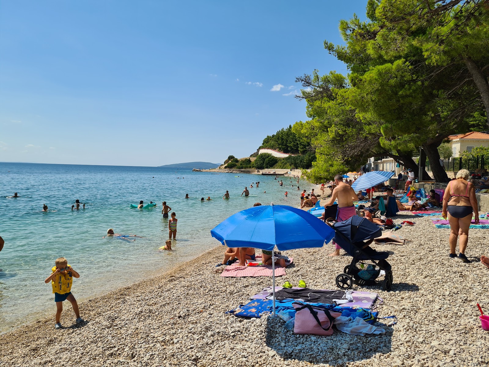 Plaza Podaca'in fotoğrafı - rahatlamayı sevenler arasında popüler bir yer