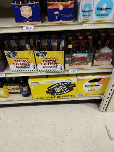 Liquor Store «Coastal Wine & Spirits», reviews and photos, 103 N Main St, Branford, CT 06405, USA