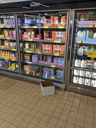 Supermarket «ALDI», reviews and photos, 571 E 24th St, Holland, MI 49423, USA