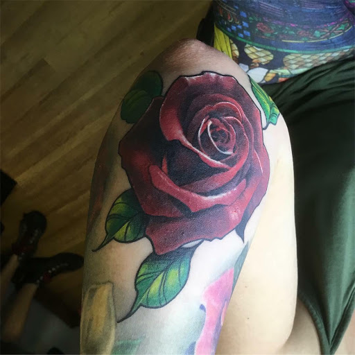 Tattoo Shop «Crossbones Tattoo & Piercings», reviews and photos, 19051 San Carlos Blvd #10, Fort Myers Beach, FL 33931, USA