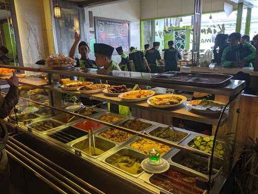 Harga Menu, Review dan Foto RM Padang Kiambang Raya - Cigugur Tengah