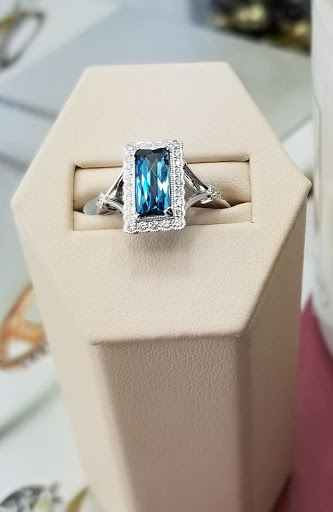 Jeweler «Anthony & Co Jewelers», reviews and photos, 2080 Valleydale Rd, Hoover, AL 35244, USA