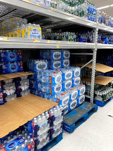 Discount Store «Walmart», reviews and photos, 58 Plaistow Rd, Plaistow, NH 03865, USA