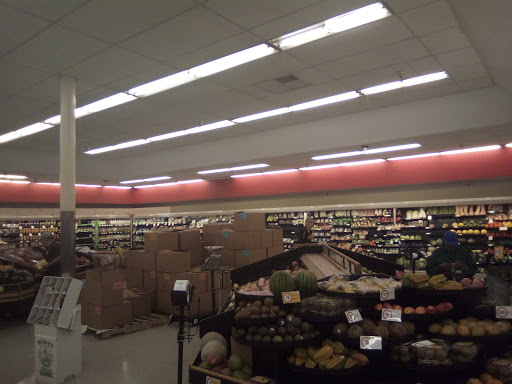 Grocery Store «Winn Dixie», reviews and photos, 333 E Highland Blvd #600, Inverness, FL 34452, USA