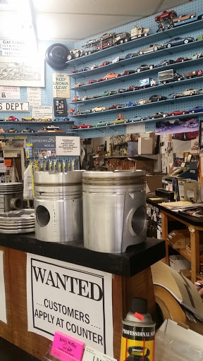 Auto Parts Store «New-5 Auto Parts», reviews and photos, 15375 Newburgh Rd, Livonia, MI 48154, USA