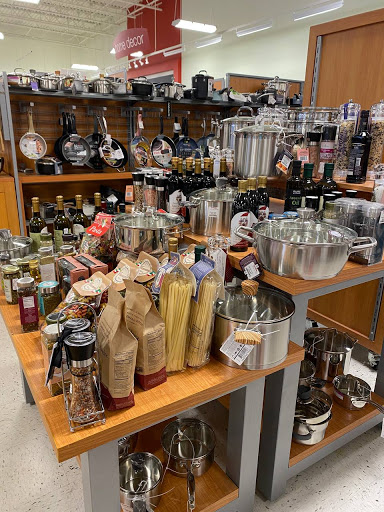 Department Store «T.J. Maxx», reviews and photos, 8173 E Broad St, Reynoldsburg, OH 43068, USA