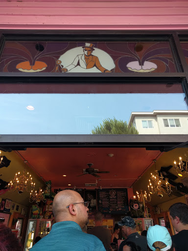 Donut Shop «Voodoo Doughnut Too», reviews and photos, 1501 NE Davis St, Portland, OR 97232, USA