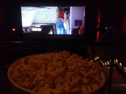 Movie Theater «Regal Cinemas Shiloh Crossing 18», reviews and photos, 10400 E. US 36, Avon, IN 46168, USA