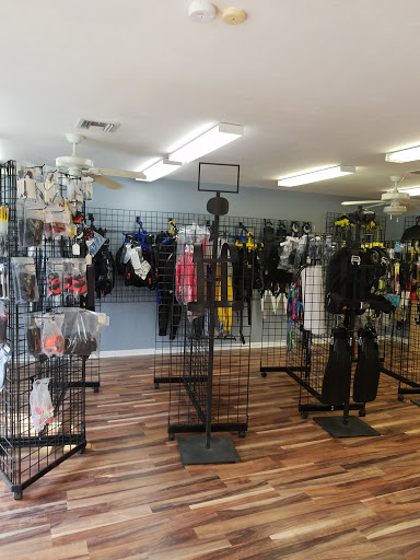 Under Pressure Sports, 648 S Commerce Ave, Sebring, FL 33870, USA, 